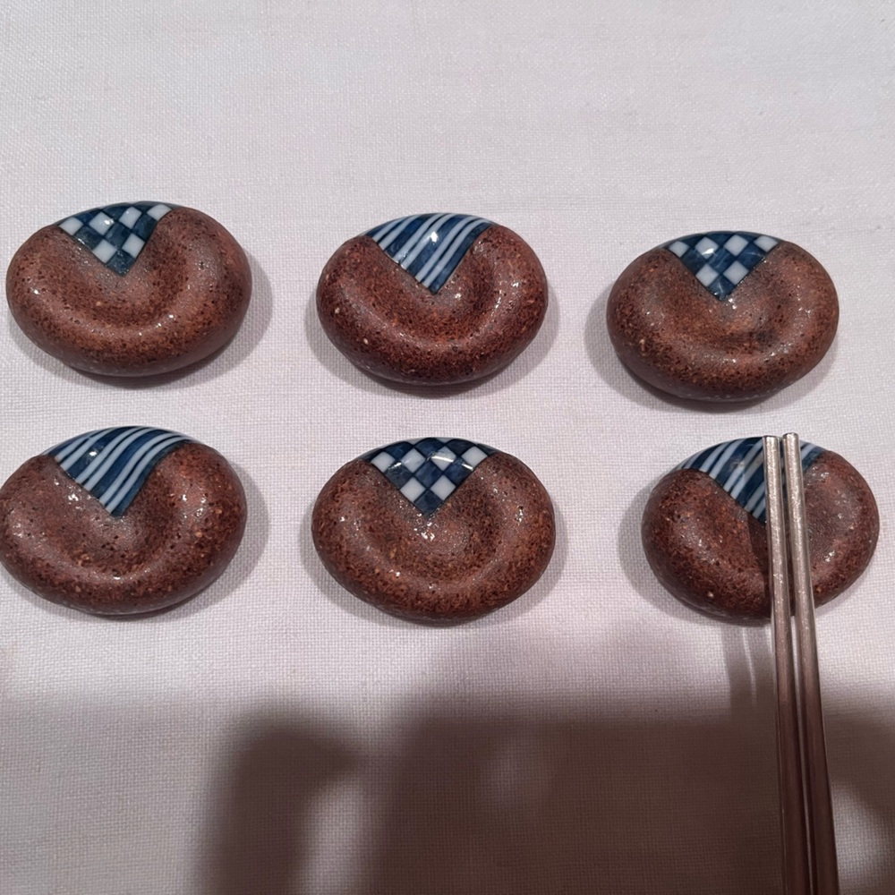 Vintage Japanese porcelain chopstick rests